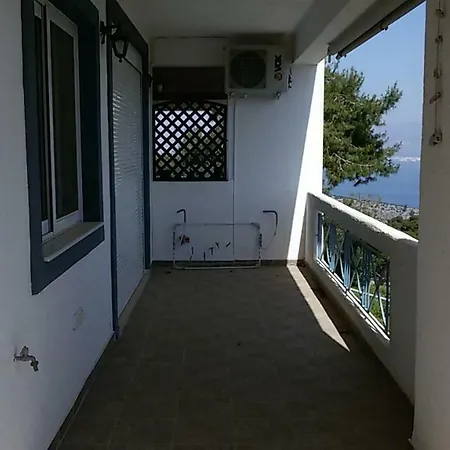 Akakias *
